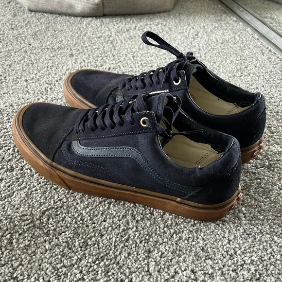 Gum Sole Vans Old Skool Black Suede Gum Sole Vans Old Skool Wear